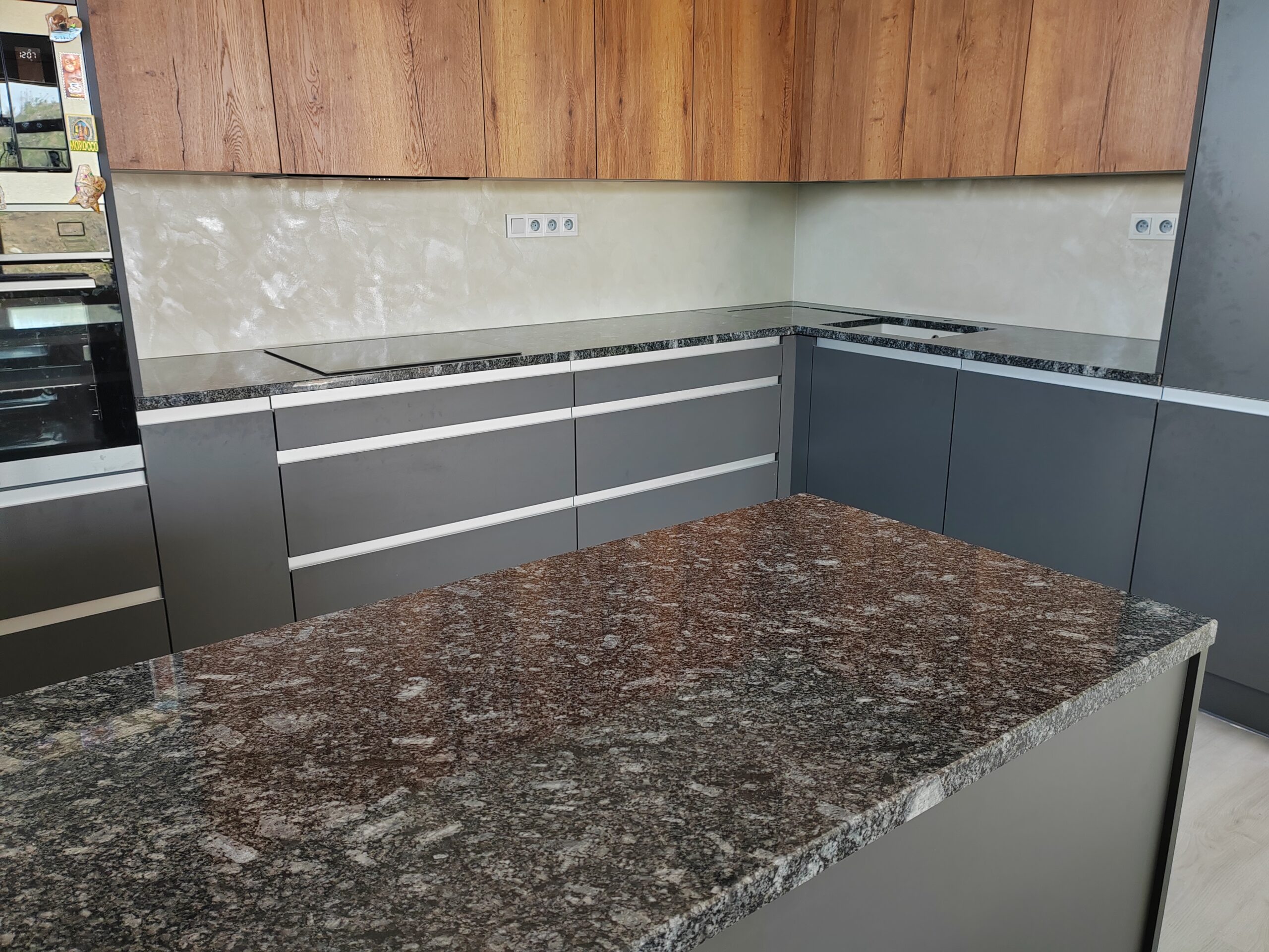 kamenná pracovní deska